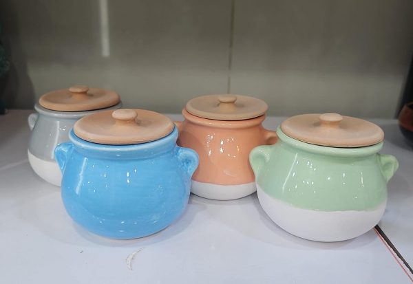دیگ چه رنگی